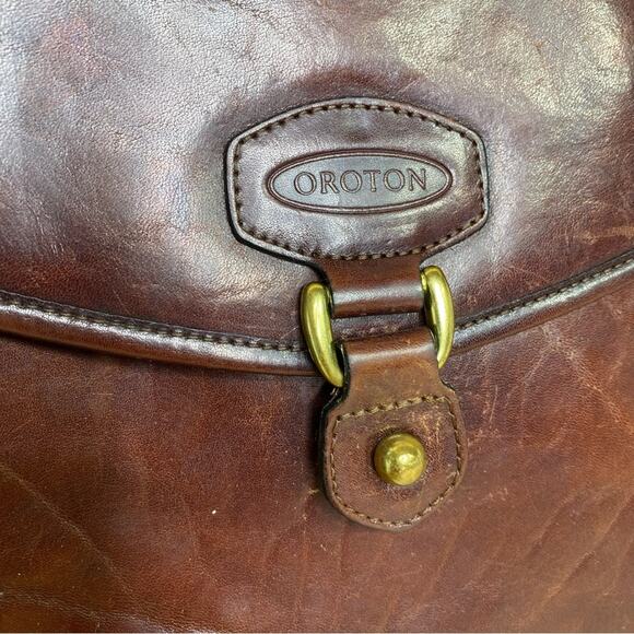 Oroton Vintage Brown Leather Envelop Snap Clutch - Picture 2 of 8